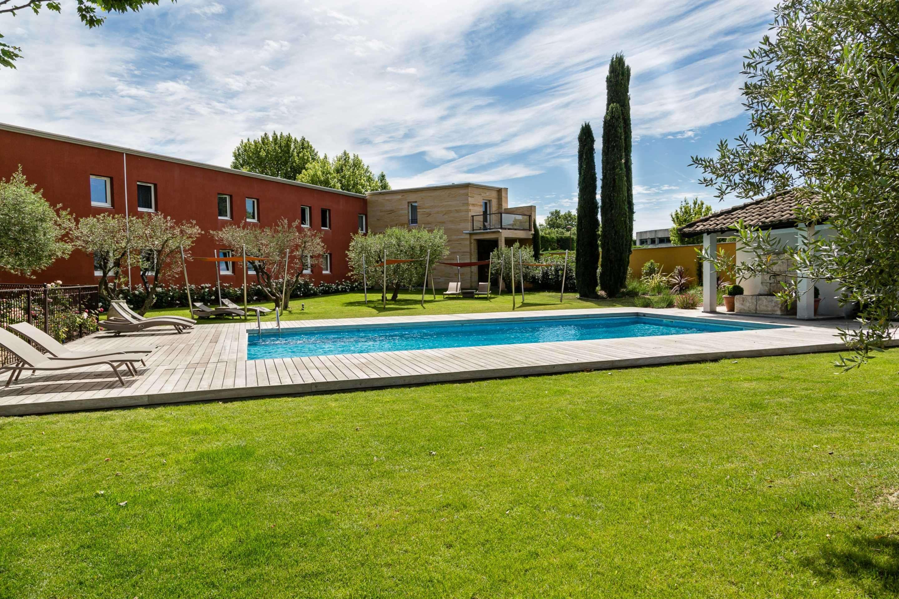 Best Western Plus Le Lavarin Avignone Esterno foto