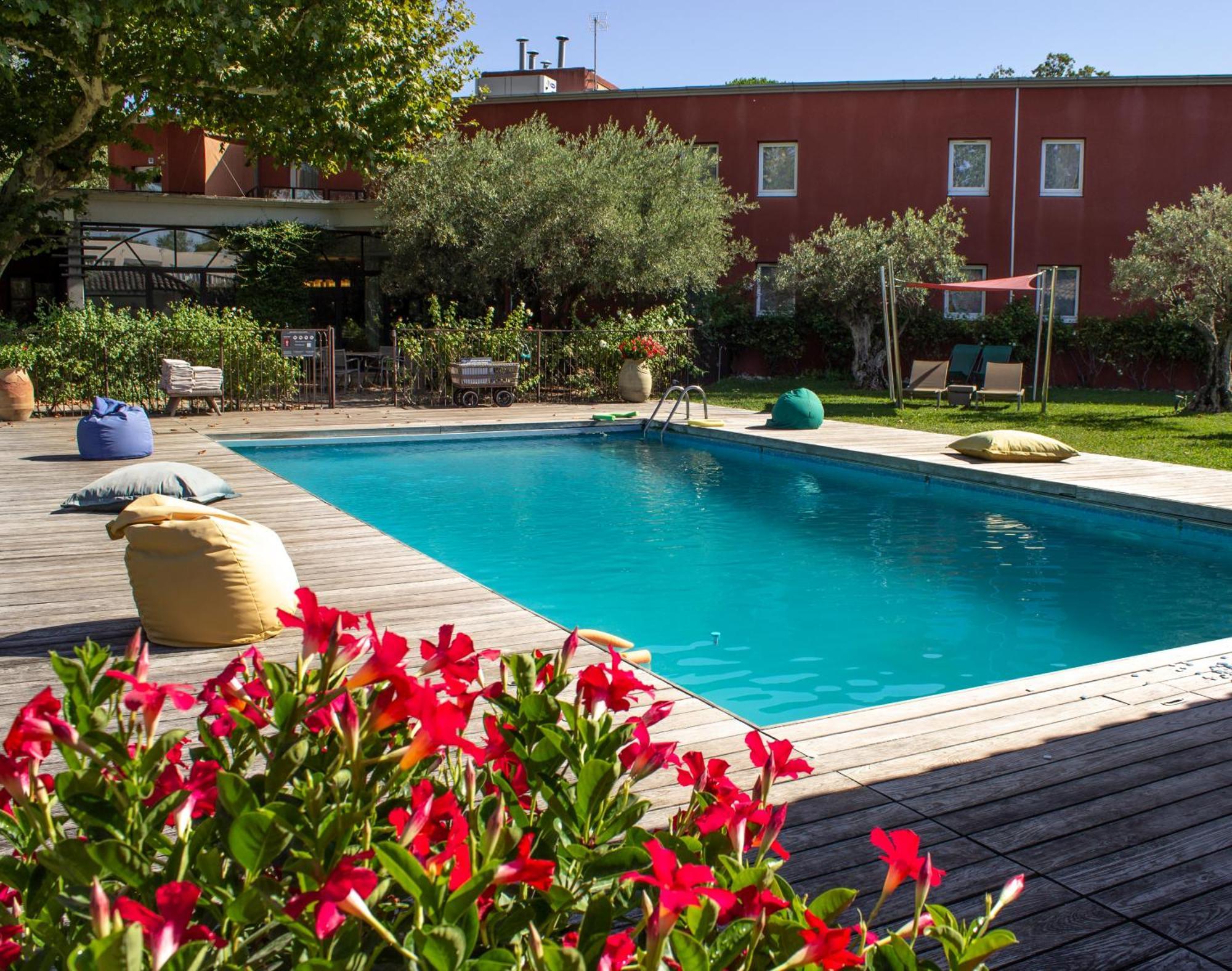 Best Western Plus Le Lavarin Avignone Esterno foto